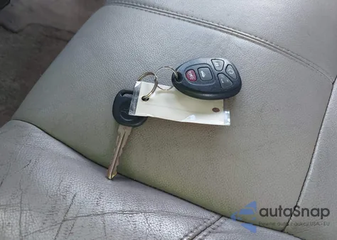 2008 Chevrolet Suburban 1500 Lt z USA, uszkodzony, nr VIN 3GNFC16058G223941